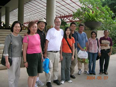 2004 (3).jpg - May 2-7, 2004 11屆國際魚類營養學術研討會(XI ISFNF)(泰國普吉島) [11st ISFNF (Phuket Island, Thailand)]-3